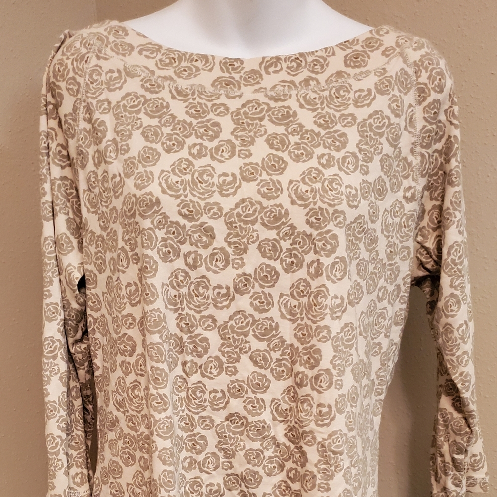 Gap sweater